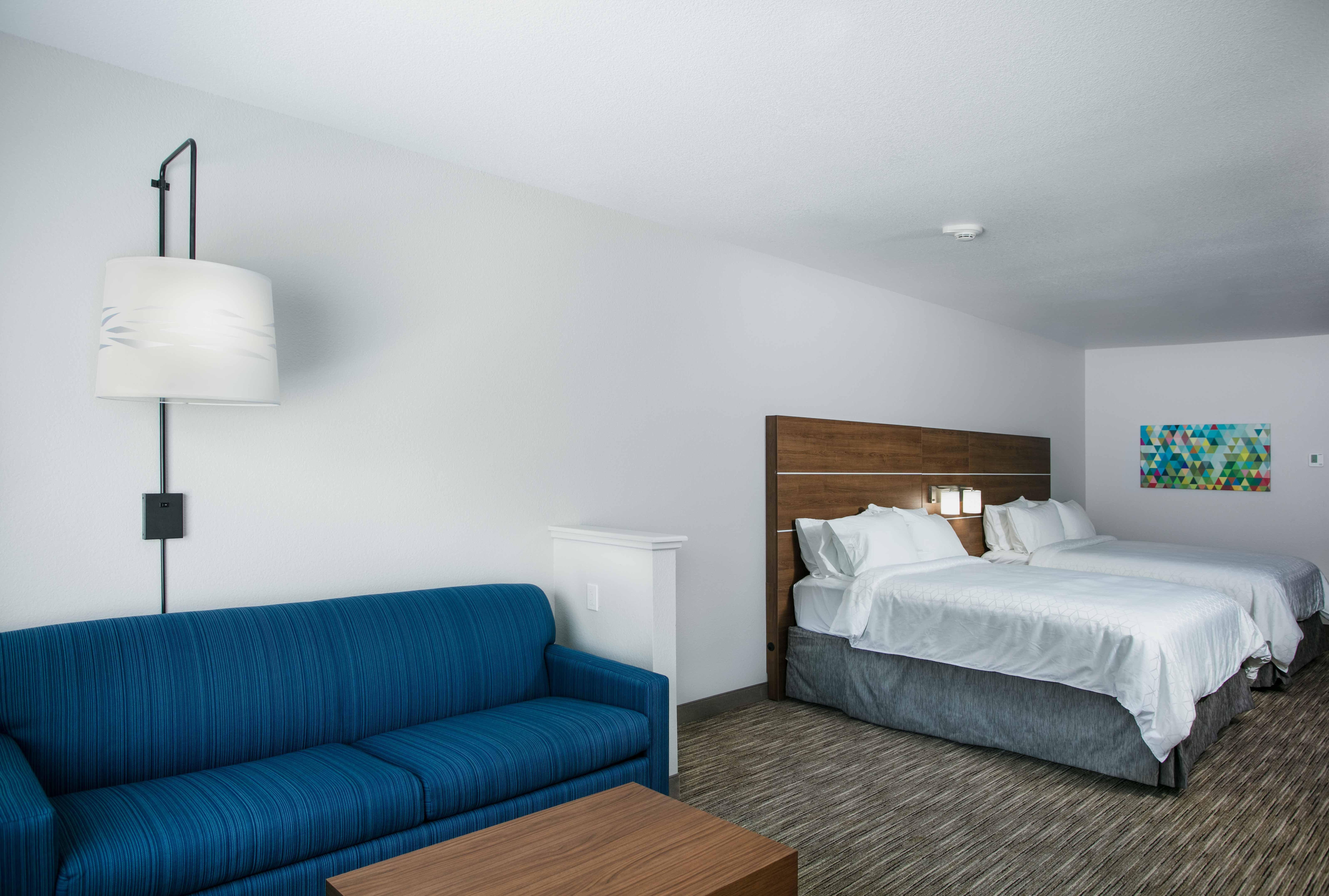 Holiday Inn Express & Suites Oakhurst-Yosemite Park Area By Ihg Esterno foto