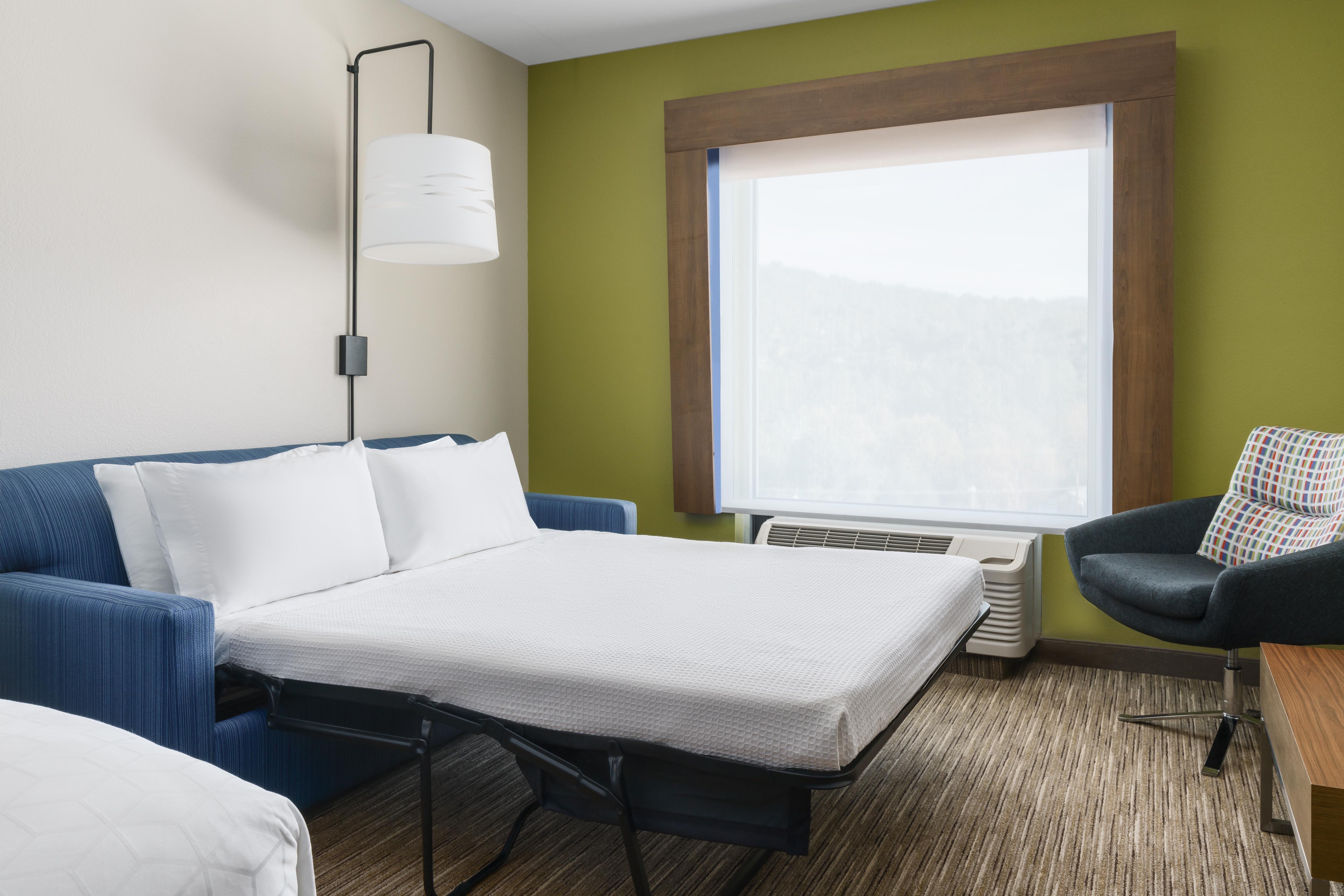 Holiday Inn Express & Suites Oakhurst-Yosemite Park Area By Ihg Esterno foto