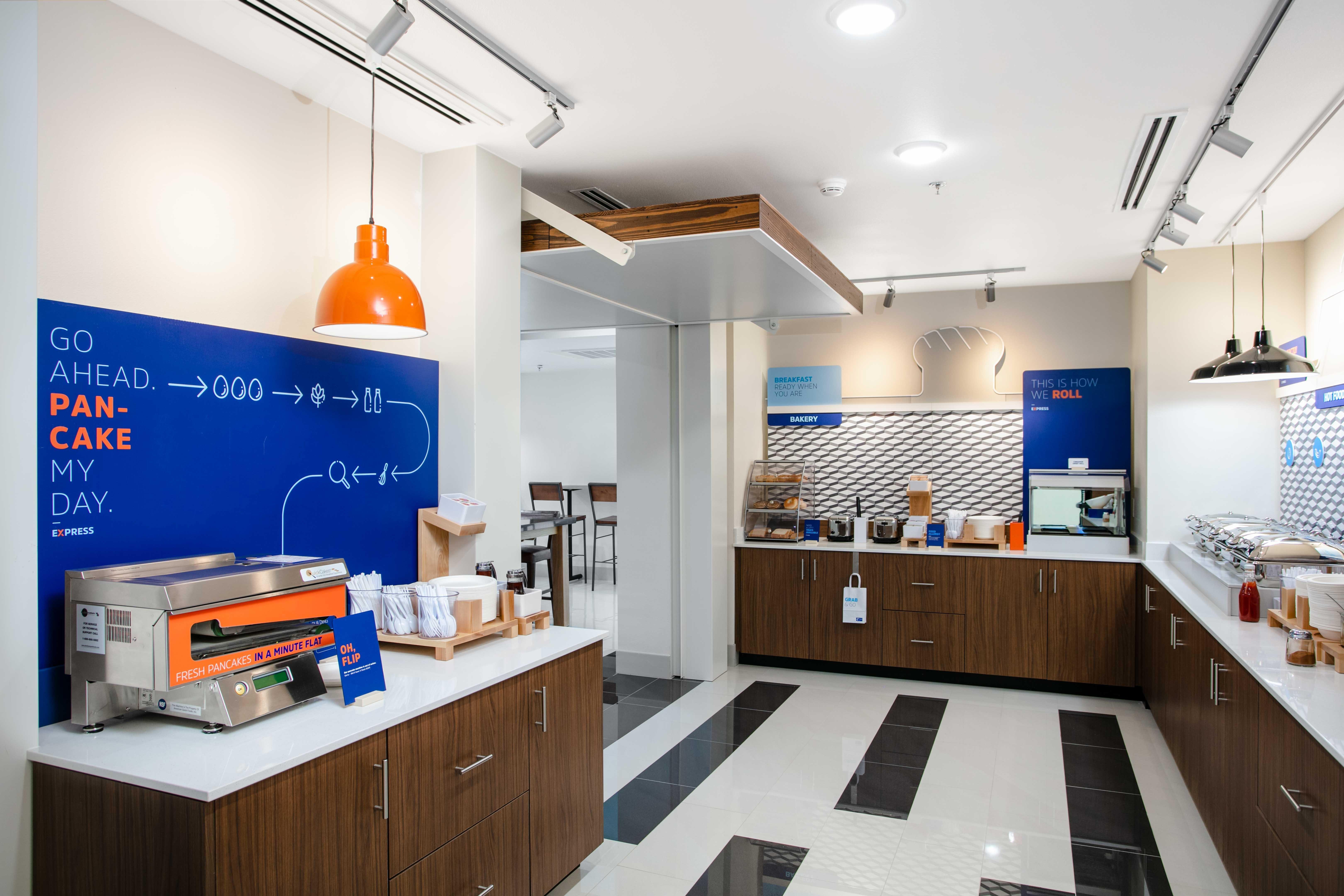 Holiday Inn Express & Suites Oakhurst-Yosemite Park Area By Ihg Esterno foto